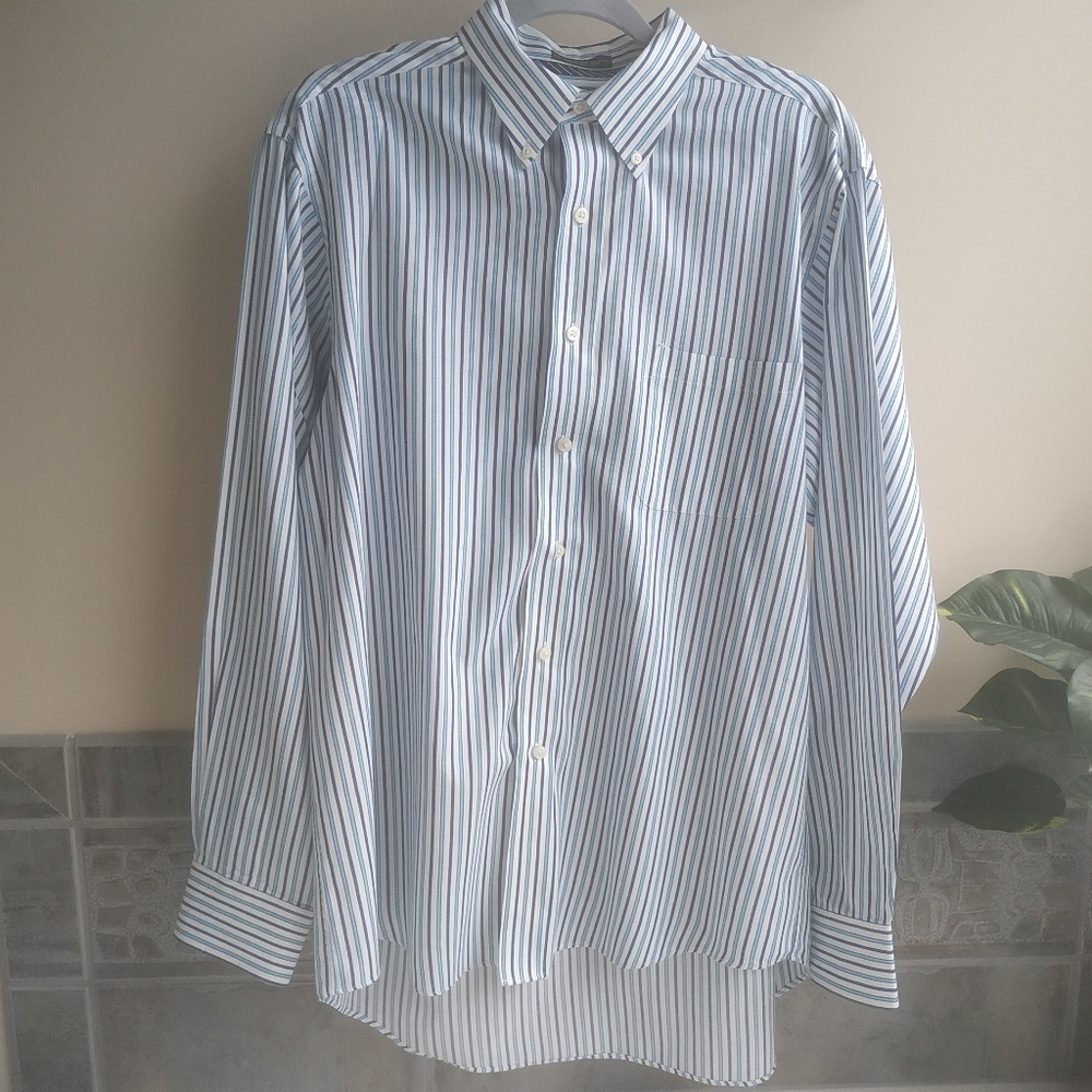 Men's Izod Striped LS Button down shirt